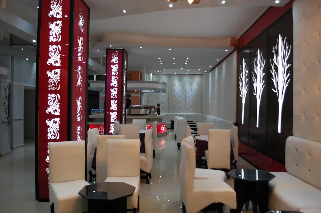 Hotel Salwan al-Ayun Exteriör bild