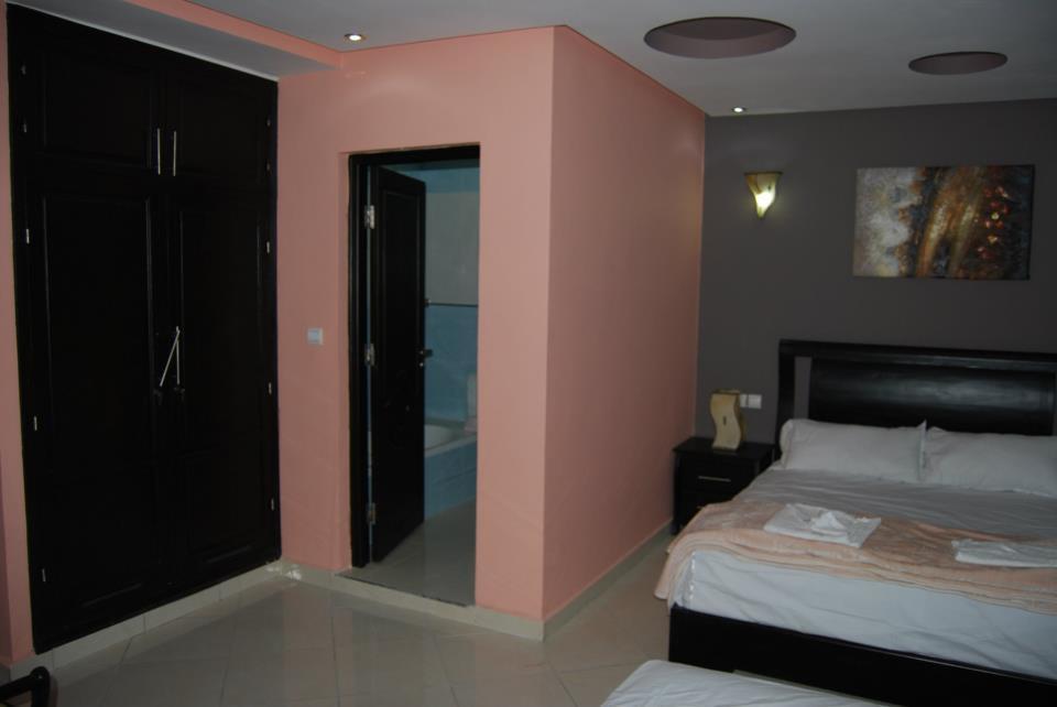 Hotel Salwan al-Ayun Rum bild